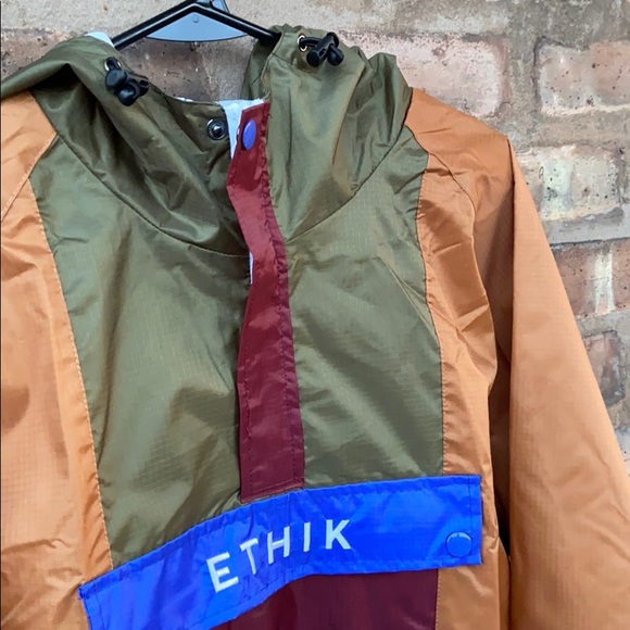 Ethik Trekkor Anorak Windbreaker - Picture 7 of 10